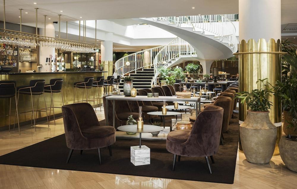 Scandic Grand Hotel Йоребру Екстериор снимка