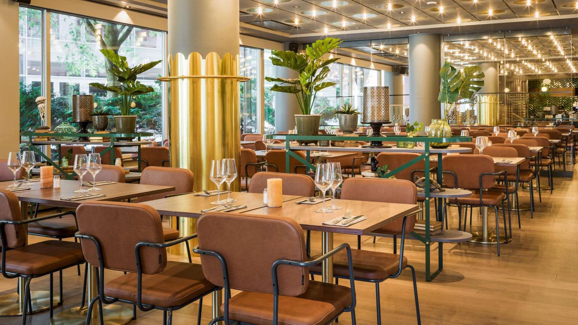 Scandic Grand Hotel Йоребру Екстериор снимка